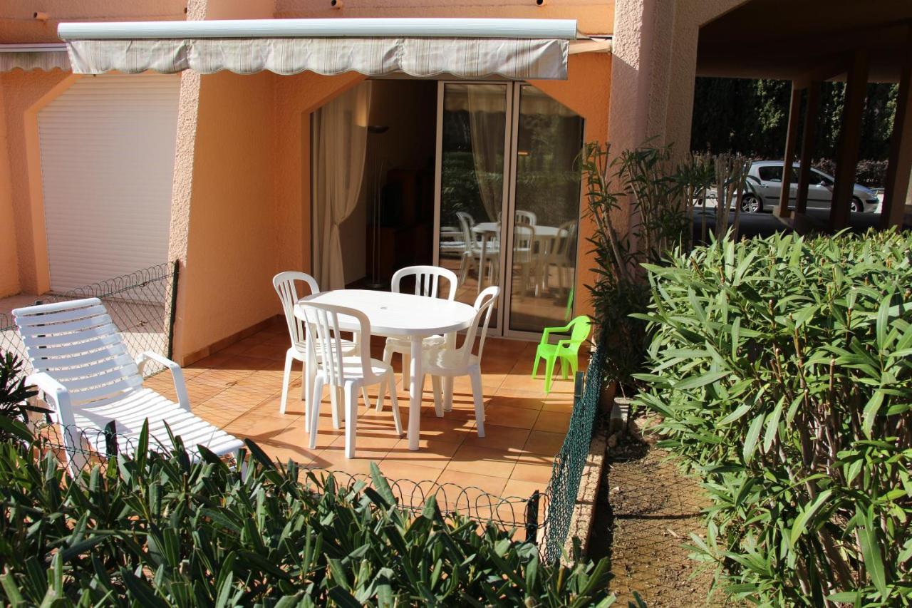 T2 Terrasse, Bormes Les Mimosas La Faviere, 5 Pers, 5 Mn A Pieds Des Plages Et Commerces Luaran gambar